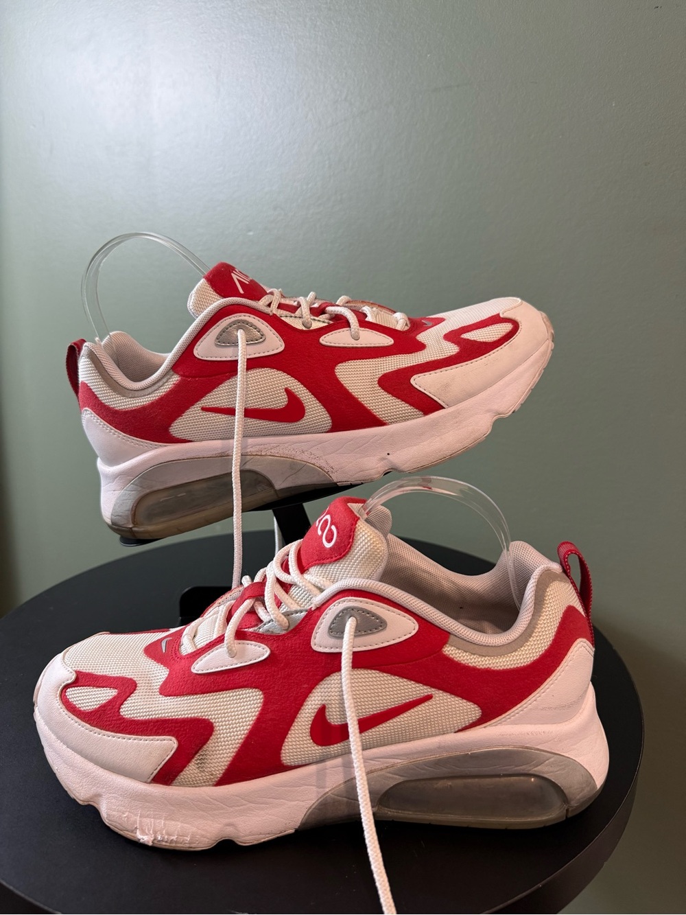 Nike men’s Red and White Low-Top Sneakers